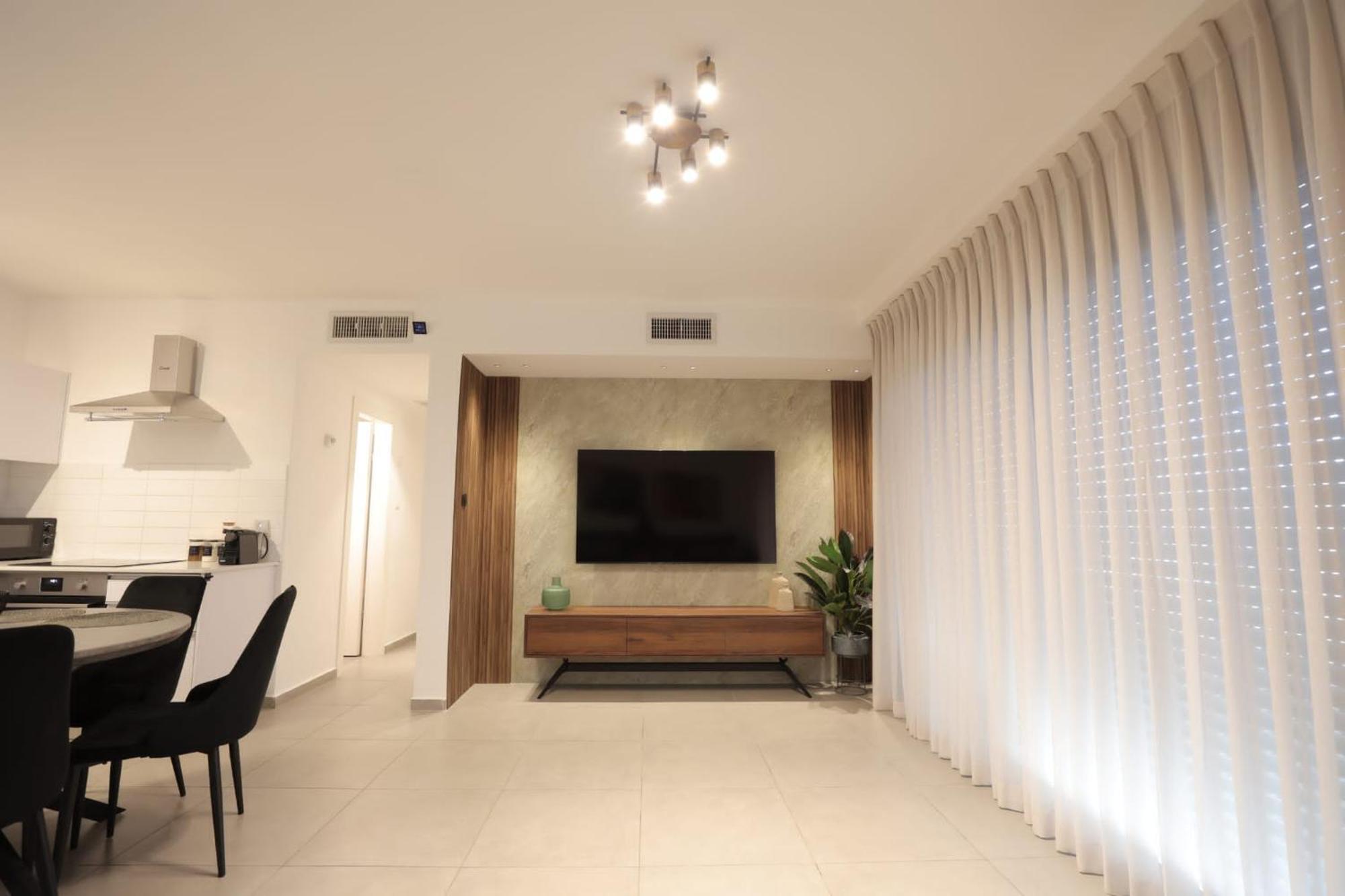 Luxury Queen Royal Park Eilat Exterior photo